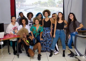Escola itinerante de DJ para mulheres, Todas Podem Mixar Tour começa em agosto
