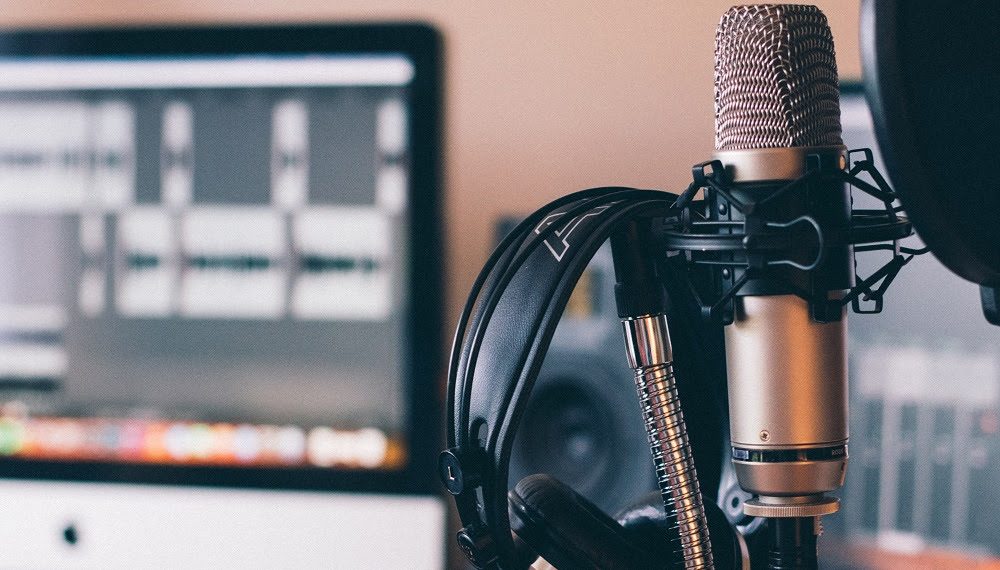 Infográfico | Brasil é o 3º país que mais ouve podcast no mundo