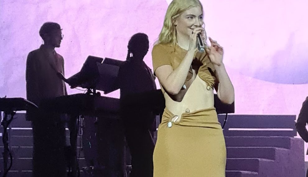 LORDE | Primeira vez no Rio de Janeiro, cantora faz show cheio de hits