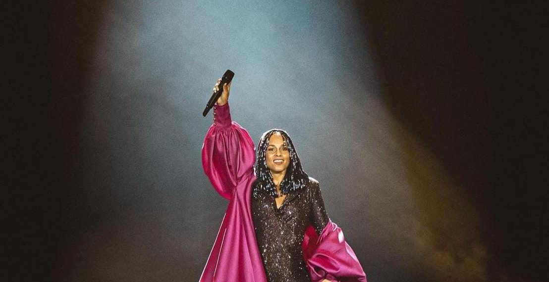 Show de talento e versatilidade – Turnê de Alicia Keys leva fãs cariocas à loucura