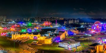 panoramica da cidade da musica do festival the town