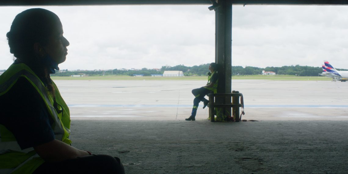 Crítica | O Estranho é provocativo, profundo e reflexivo