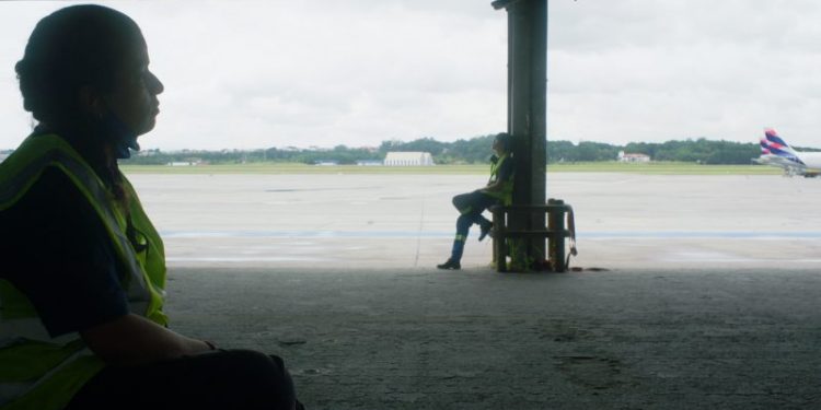 Crítica | O Estranho é provocativo, profundo e reflexivo