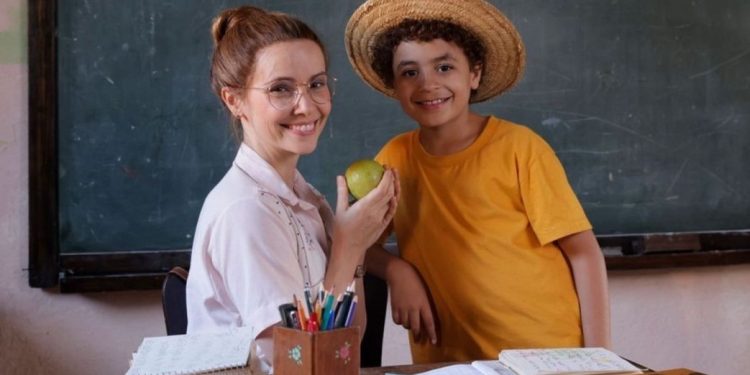 Chico Bento e a Goiabeira Maraviosa | Débora Falabella é destaque em novas fotos do live-action