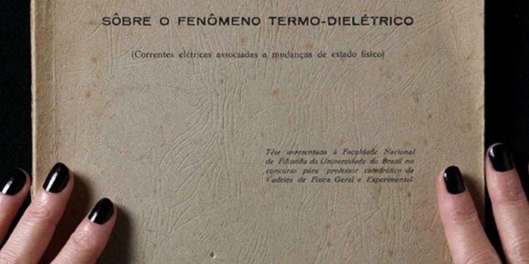 Crítica | Termodielétrico