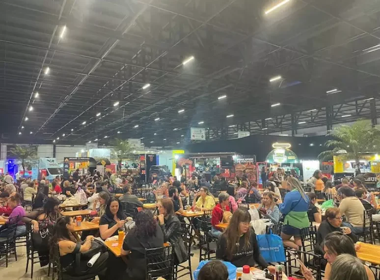 Bienal do Livro Rio 2025 | Onde comer e opções para todos os gostos