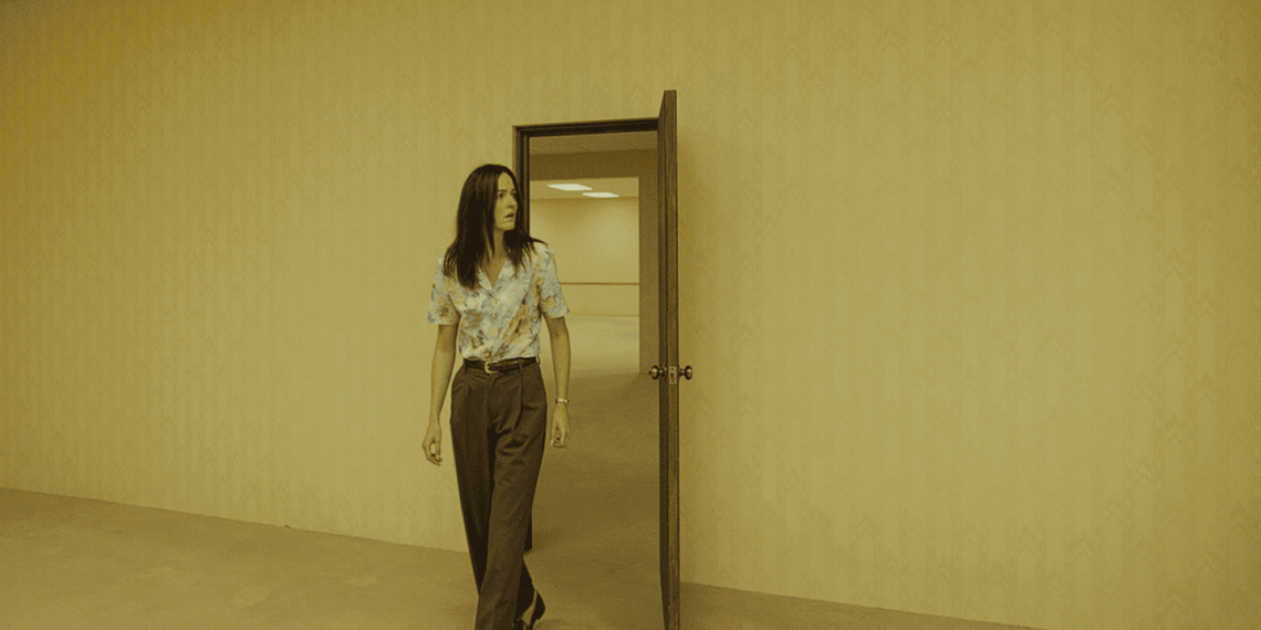 Crítica | Backrooms: Um Não-Lugar