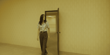 Crítica | Backrooms: Um Não-Lugar