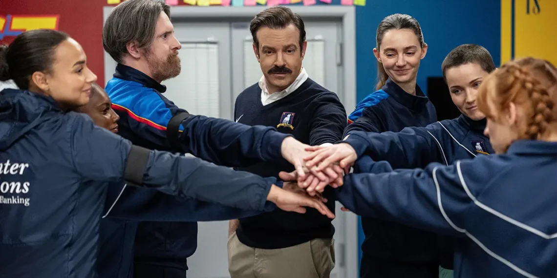 Crítica – Quarta Temporada | Ted Lasso continua sendo uma série essencial pra vida